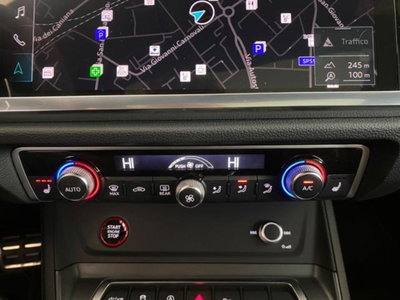 Audi RS Q3 Sportback 2.5 quattro s-tronic (17)