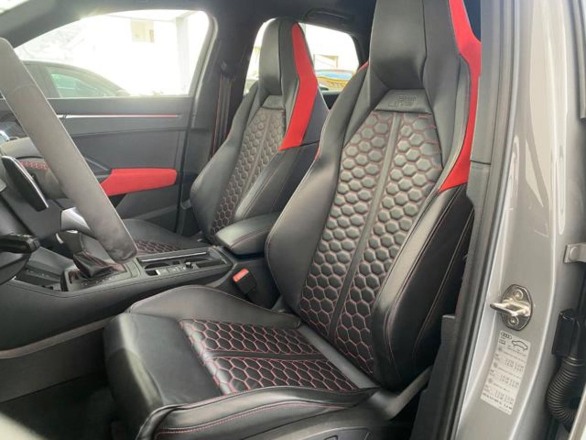 Audi RS Q3 Sportback 2.5 quattro s-tronic (8)
