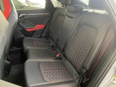 Audi RS Q3 Sportback 2.5 quattro s-tronic (9)