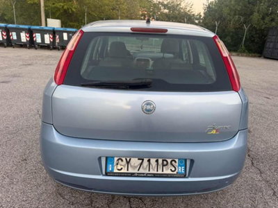 Fiat Grande Punto 1.3 MJT 75 CV 5 porte Dynamic (10)
