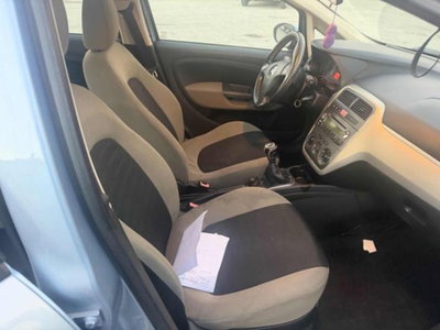 Fiat Grande Punto 1.3 MJT 75 CV 5 porte Dynamic (19)