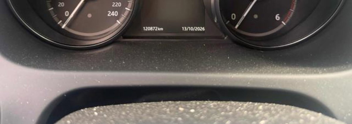 Land Rover Discovery Sport 2.0 TD4 150 CV HSE Luxury (12)