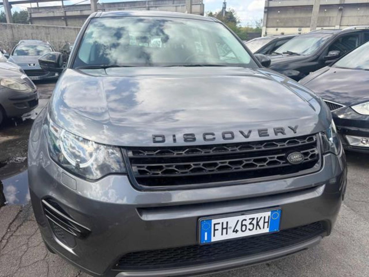 Land Rover Discovery Sport 2.0 TD4 150 CV HSE Luxury (17)