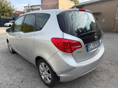 Opel Meriva 1.3 CDTI 95CV ecoFLEStart&Stop Cosmo (14)