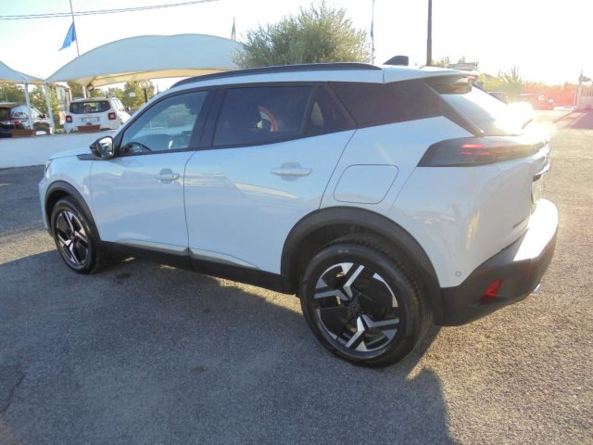 Peugeot 2008 1.2 hybrid Allure 145cv e-dcs6 (13)