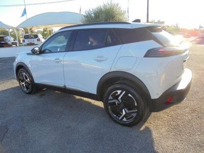 Peugeot 2008 1.2 hybrid Allure 145cv e-dcs6 (13)