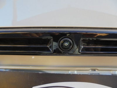 Peugeot 2008 1.2 hybrid Allure 145cv e-dcs6 (17)