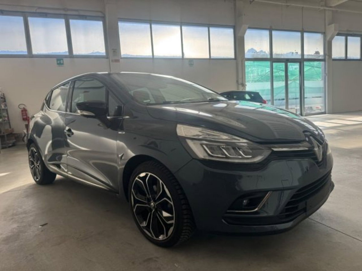 Renault Clio TCe 120CV Start&Stop 5 porte Energy Intens (2)