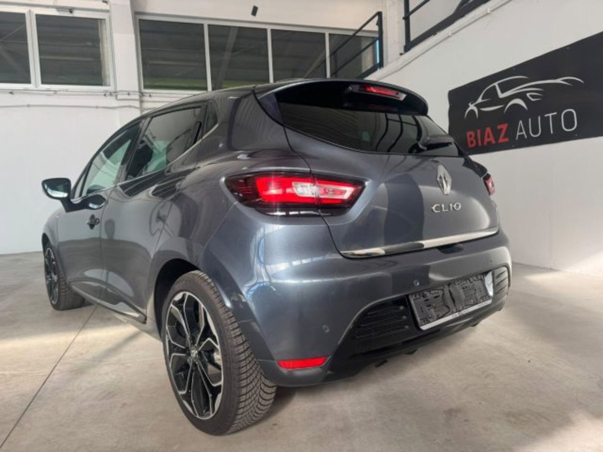 Renault Clio TCe 120CV Start&Stop 5 porte Energy Intens (3)