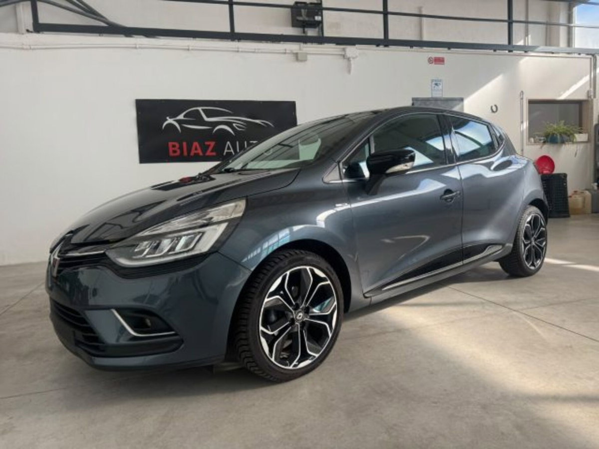 Renault Clio TCe 120CV Start&Stop 5 porte Energy Intens (9)