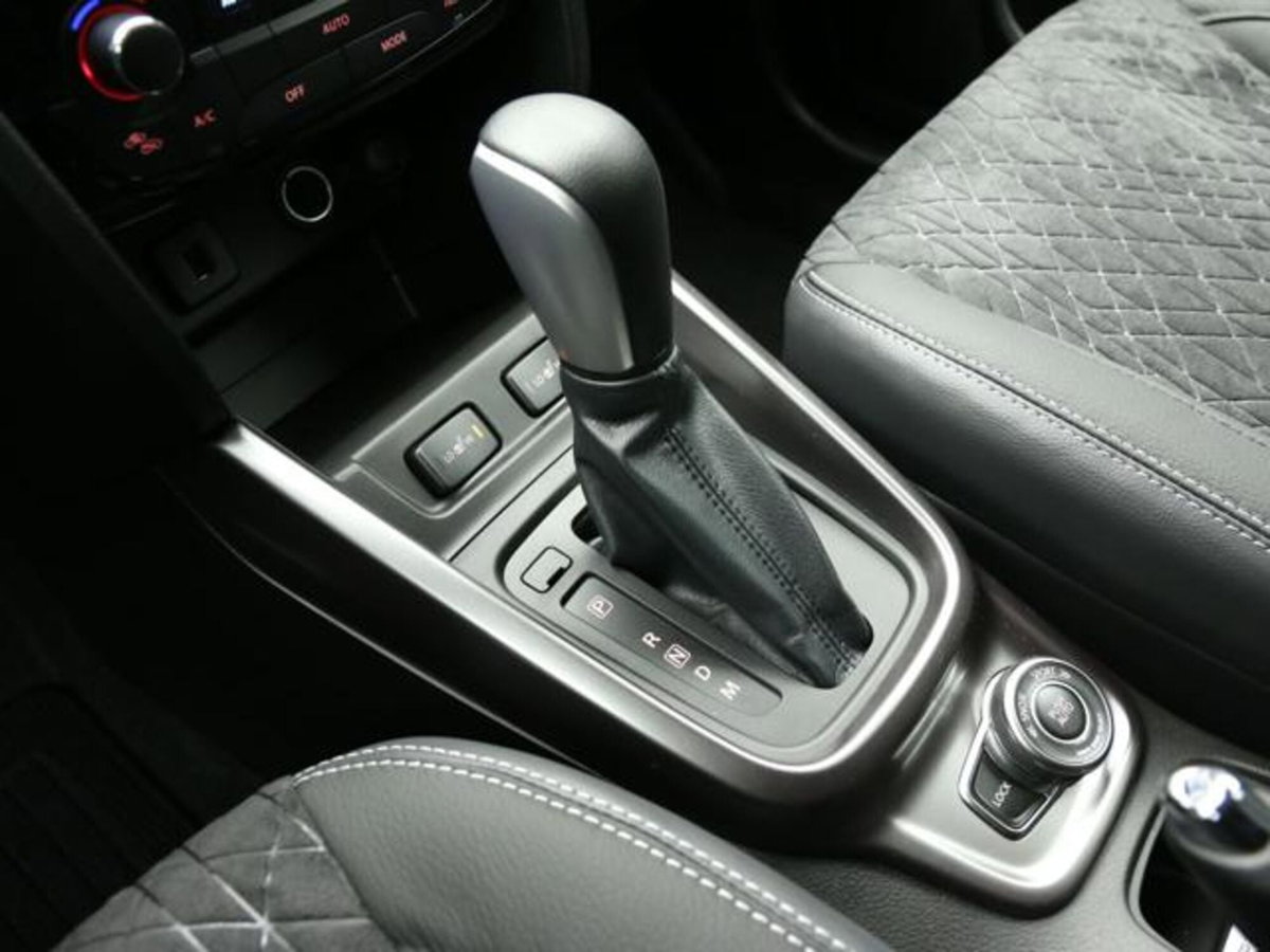 Suzuki Vitara 1.4h Top 4wd allgrip 110cv at (13)