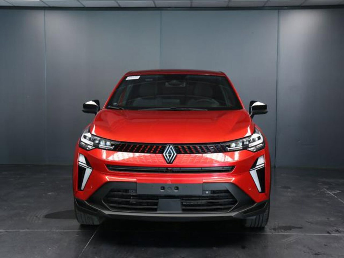 Renault Captur 1.2 eco-g Techno 120cv (2)