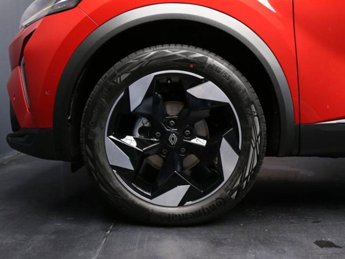 Renault Captur 1.2 eco-g Techno 120cv (5)
