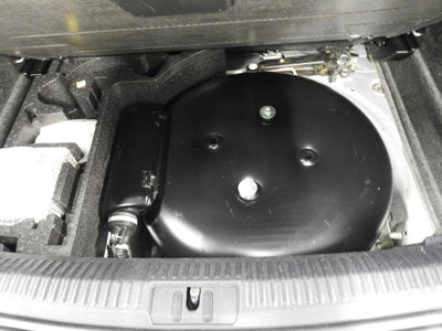 Volkswagen Polo 1.4 5 porte Comfortline BiFuel (16)