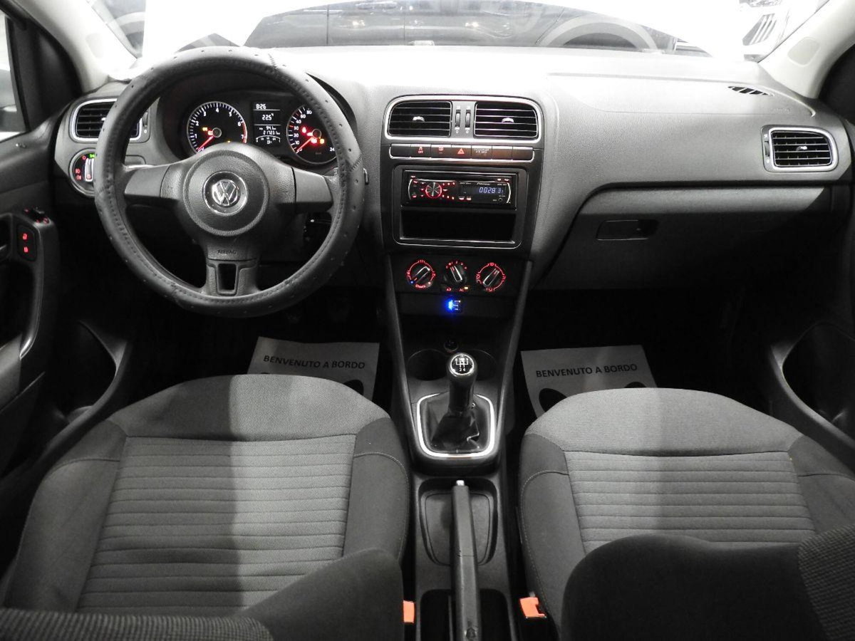 Volkswagen Polo 1.4 5 porte Comfortline BiFuel (18)