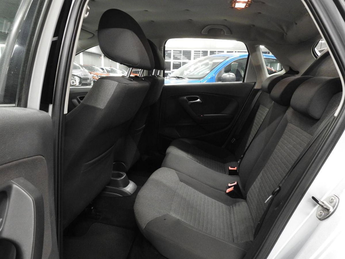 Volkswagen Polo 1.4 5 porte Comfortline BiFuel (19)
