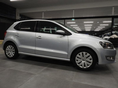 Volkswagen Polo 1.4 5 porte Comfortline BiFuel (7)
