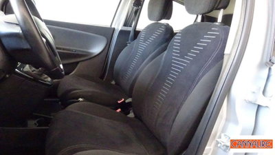 Lancia Ypsilon 0.9 TwinAir 85 CV 5 porte S&S Silver (11)