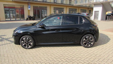 Peugeot 208 PureTech 100 Stop&Start 5 porte Allure (2)
