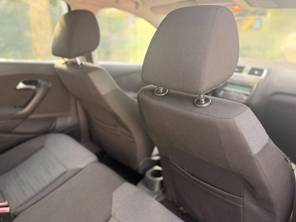 Volkswagen Polo 1.6 TDI DPF 5 porte Trendline (17)