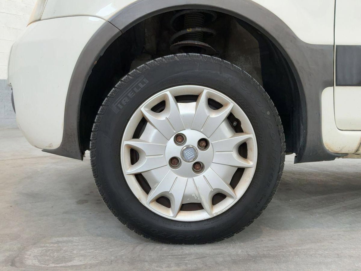 Fiat Panda 1.2 4x4 Climbing (9)