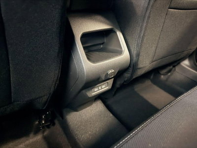 Dacia Duster 1.2 Eco-G Expression 120cv (9)
