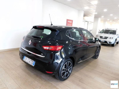 Renault Clio 1.5 dCi 8V 75CV Start&Stop 5 porte Duel (3)