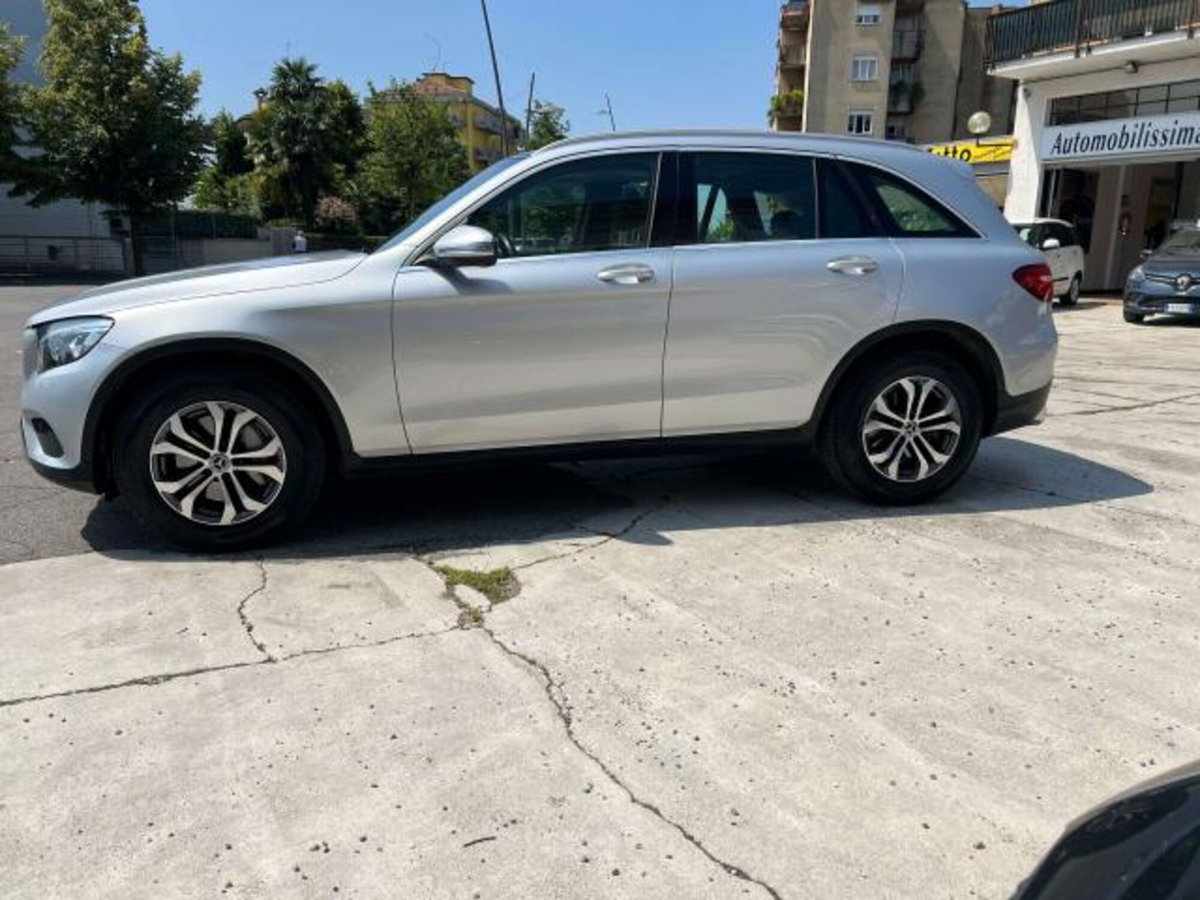 Mercedes-Benz GLC SUV 220 d 4Matic Executive (4)