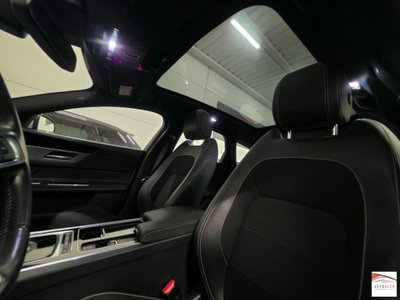 Jaguar XF 2.0 D 180 CV AWD aut. R-Sport (10)