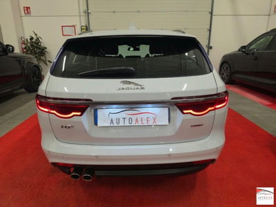 Jaguar XF 2.0 D 180 CV AWD aut. R-Sport (5)