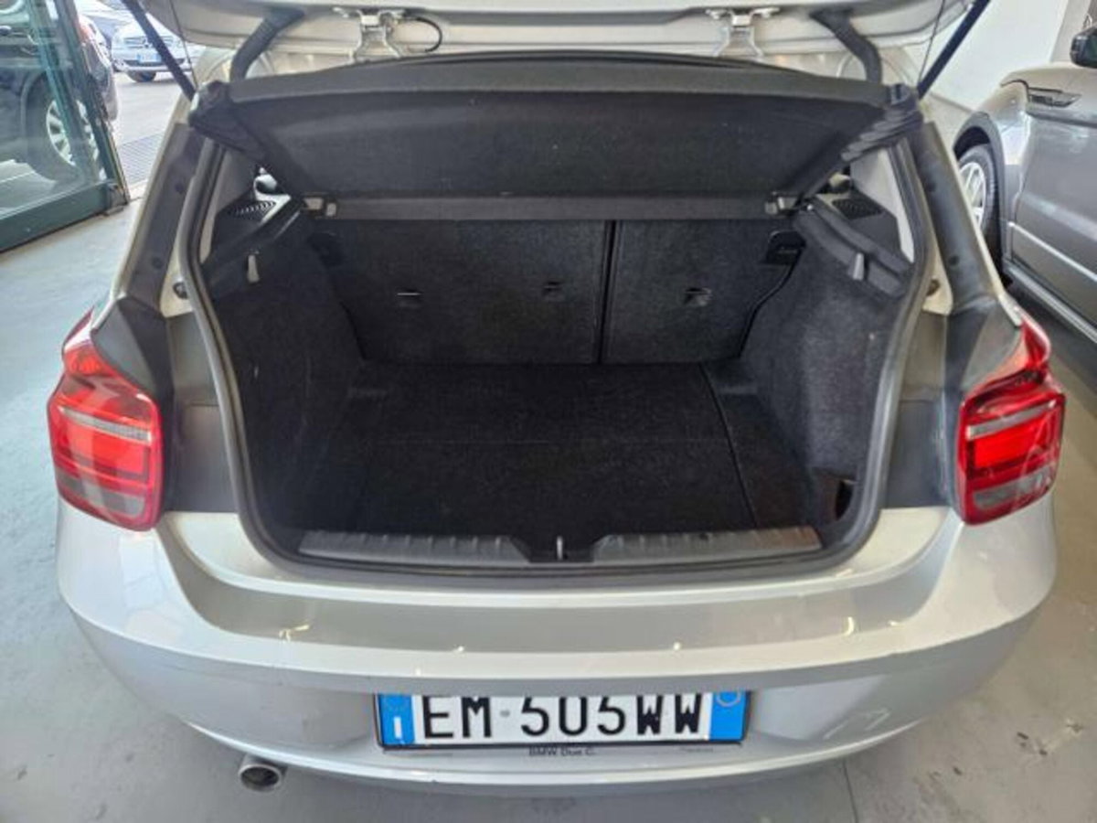BMW Serie 1 5p. 118d 5p. Sport (10)
