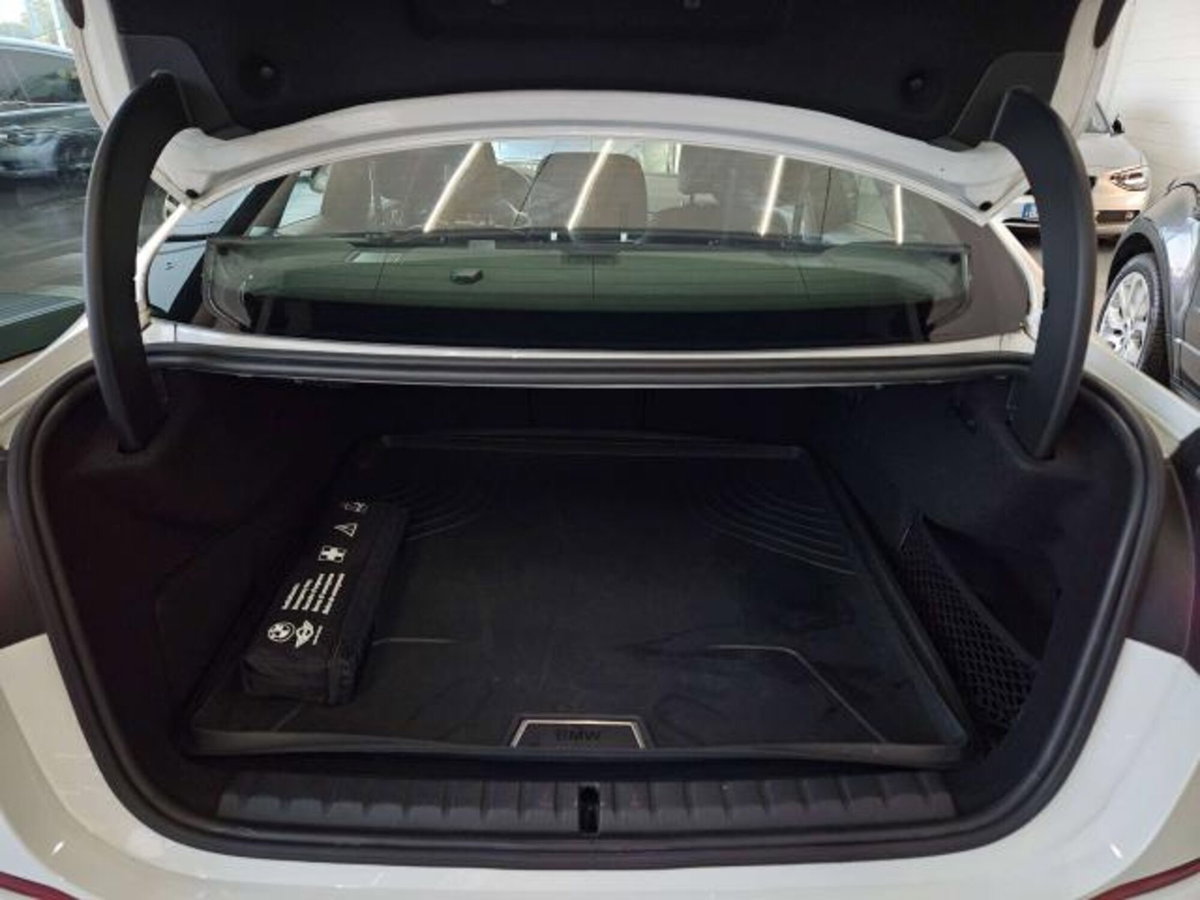 BMW Serie 2 Gran Coupé 216d Coupe auto (10)