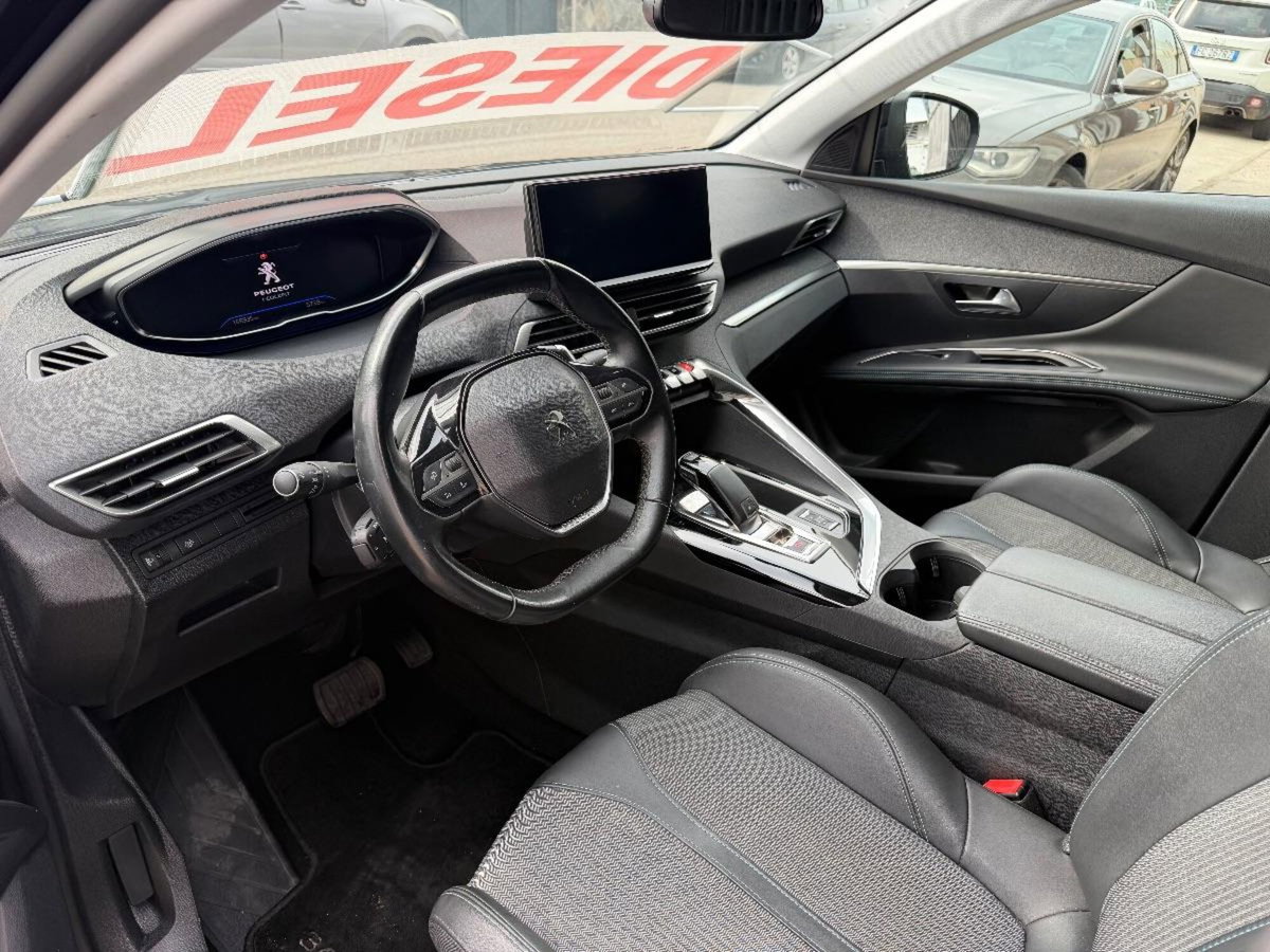 Peugeot 3008 BlueHDi 130 S&S Allure (10)