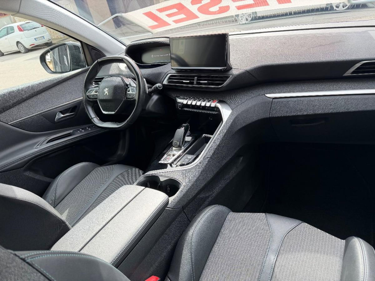 Peugeot 3008 BlueHDi 130 S&S Allure (15)