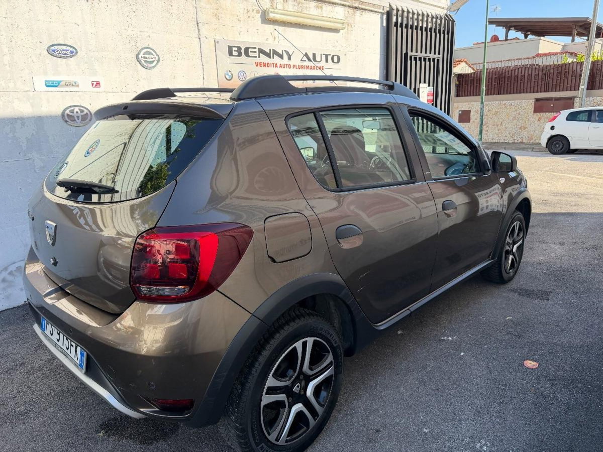 Dacia Sandero Stepway 1.0 TCe 100 CV ECO-G Access (20)