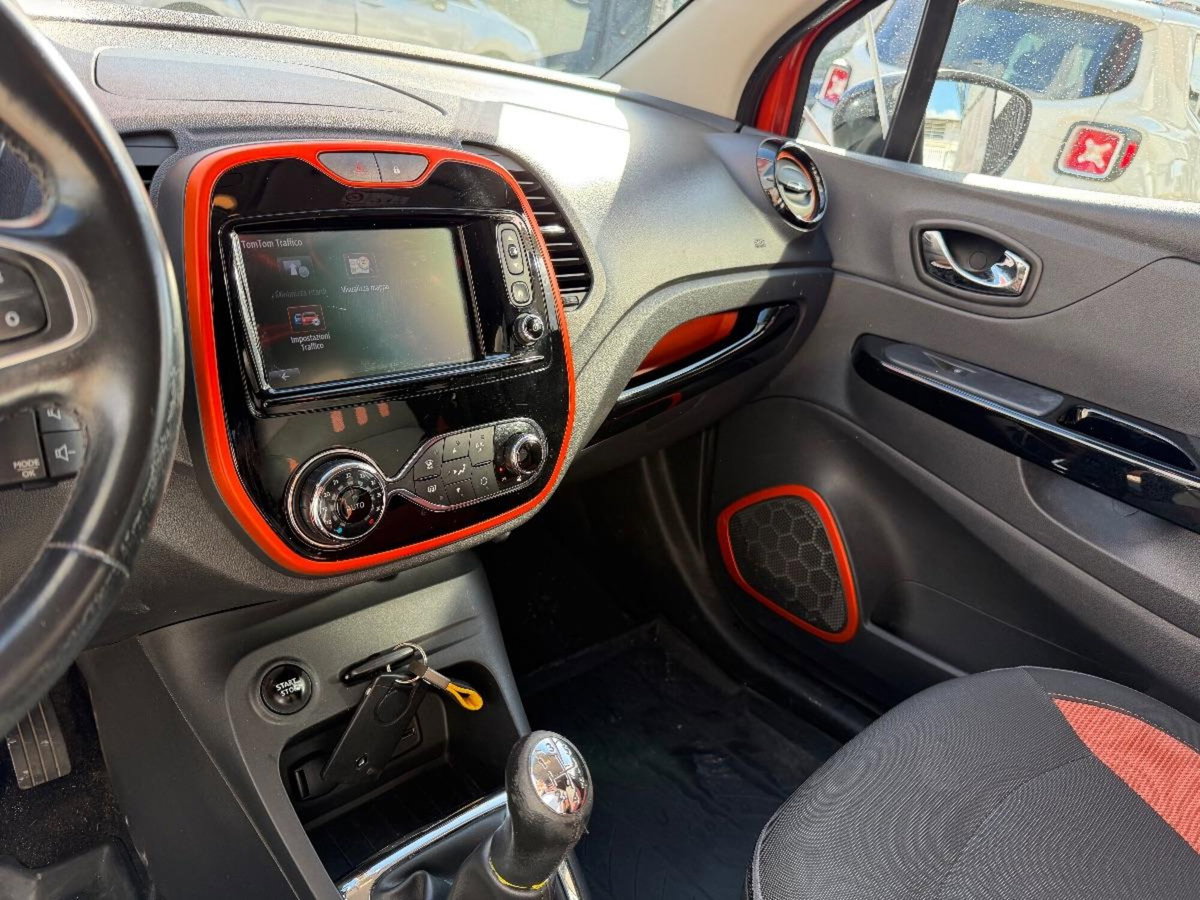 Renault Captur dCi 8V 90 CV EDC Start&Stop Energy Zen (16)