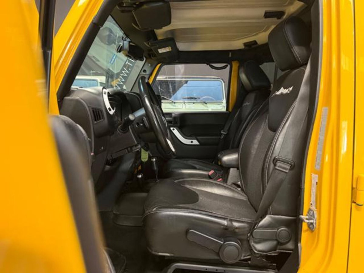 Jeep Wrangler Unlimited 2.8 CRD DPF X Auto (10)