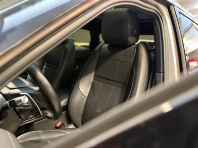 Land Rover Range Rover Evoque 2.0D I4 163CV AWD Auto R-Dynamic SE (10)