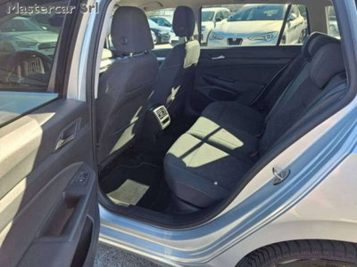 Volkswagen Golf Variant 2.0 tdi Life 115cv (13)