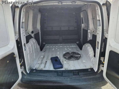 Volkswagen Veicoli Commerciali Caddy Furgone cargo maxi 2.0 tdi scr 102cv Business (14)