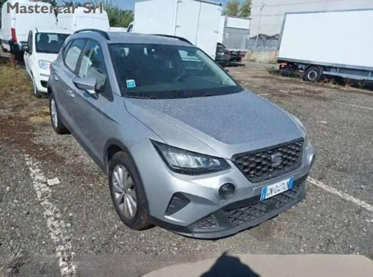 SEAT Arona 1.0 ecotsi Style 95cv (5)
