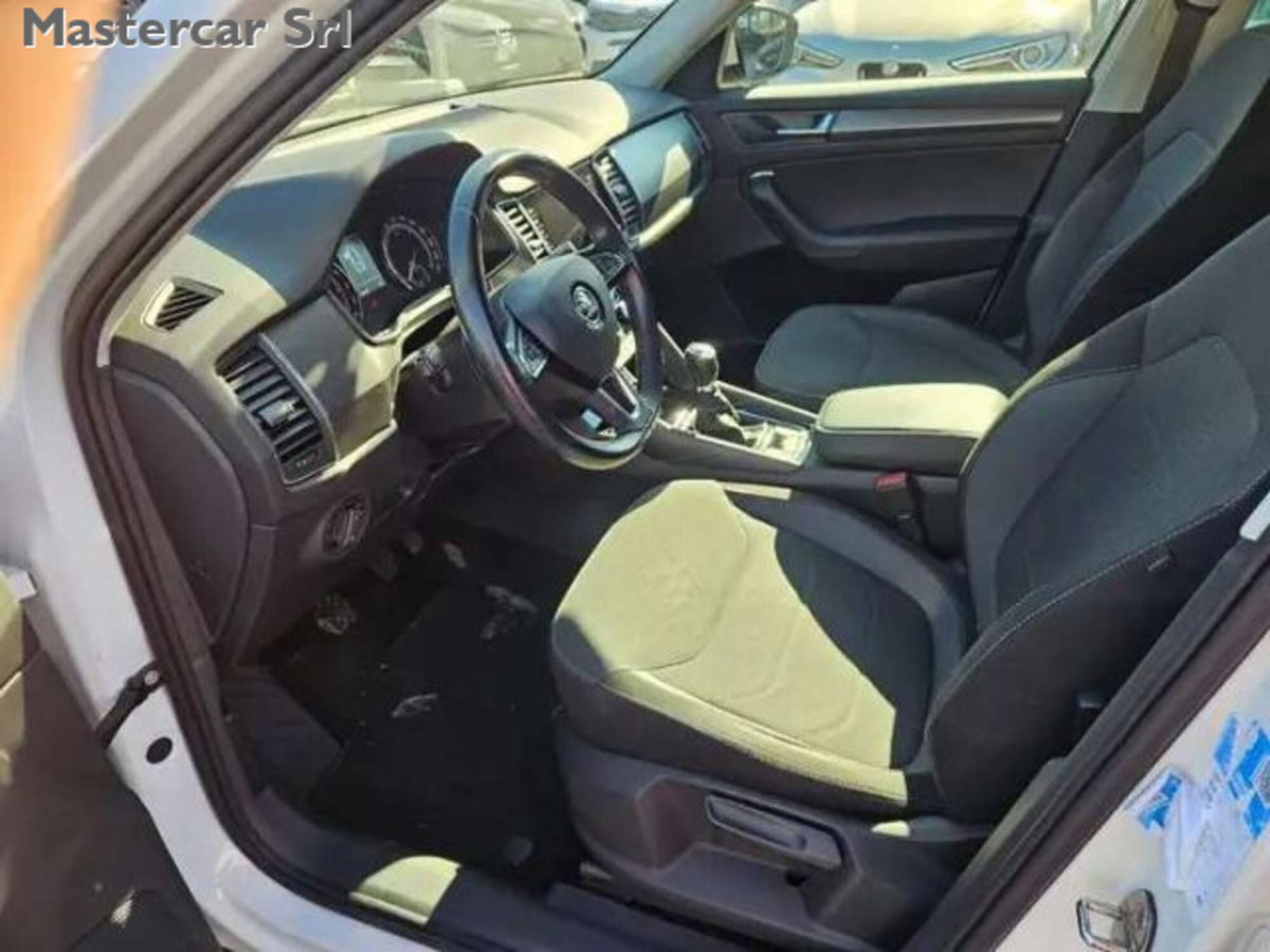 Skoda Kodiaq 2.0 TDI EVO SCR 4x4 DSG 7 posti Sportline (10)
