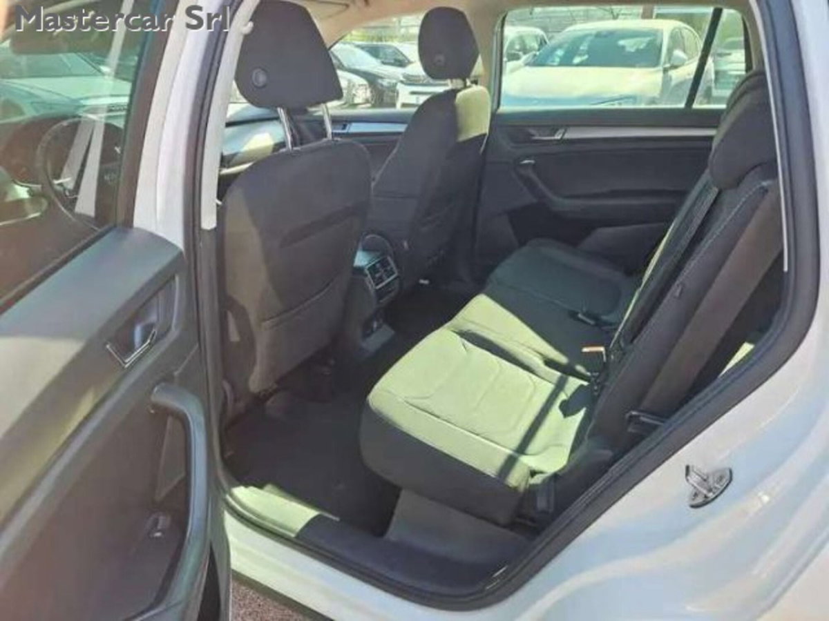 Skoda Kodiaq 2.0 TDI EVO SCR 4x4 DSG 7 posti Sportline (12)