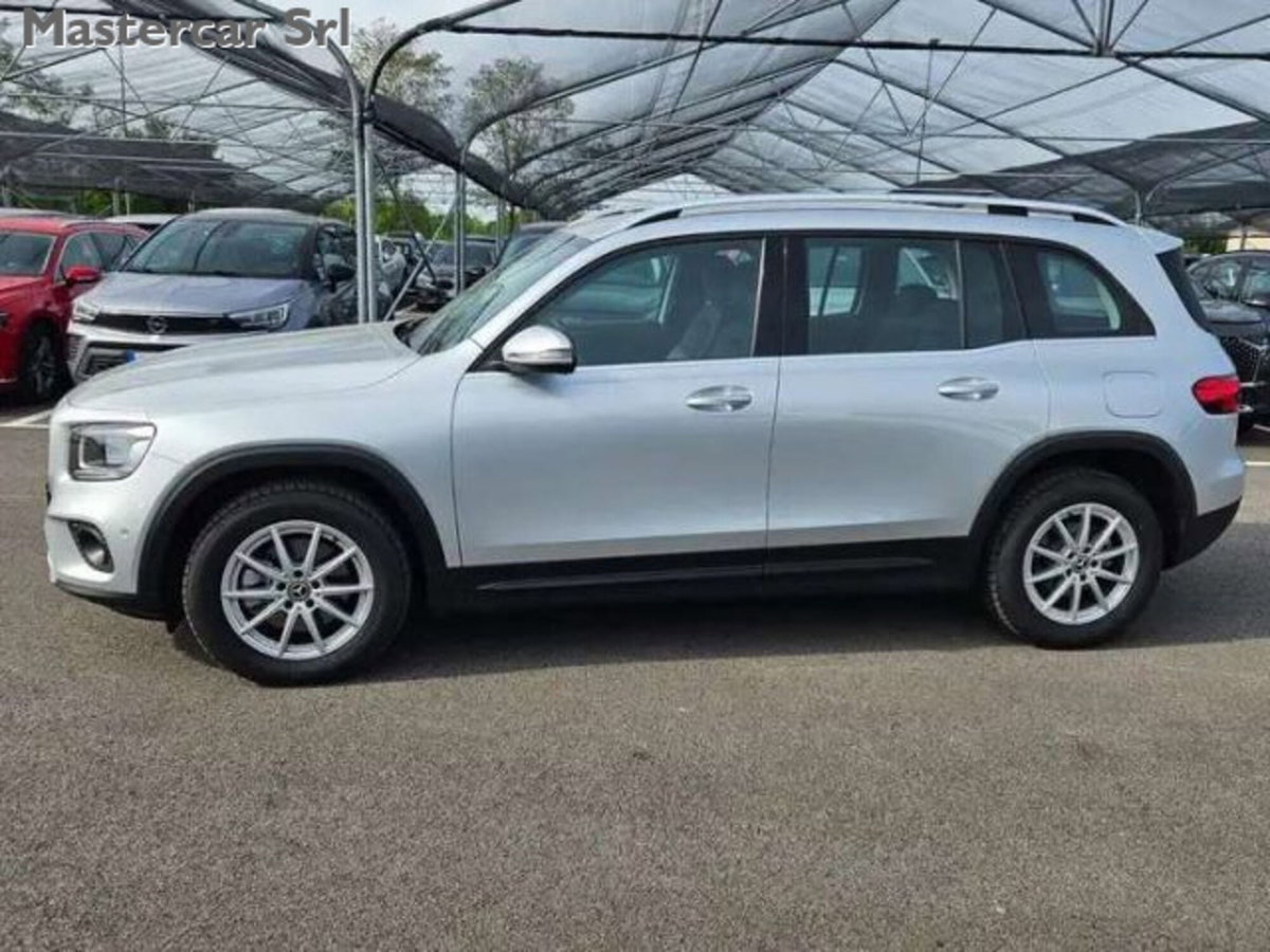 Mercedes-Benz GLB 180 d Business Extra auto 7p.ti (3)