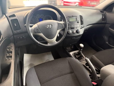 Hyundai i30 Station Wagon 1.4 16V 109CV BlueDr. GPL Active (13)