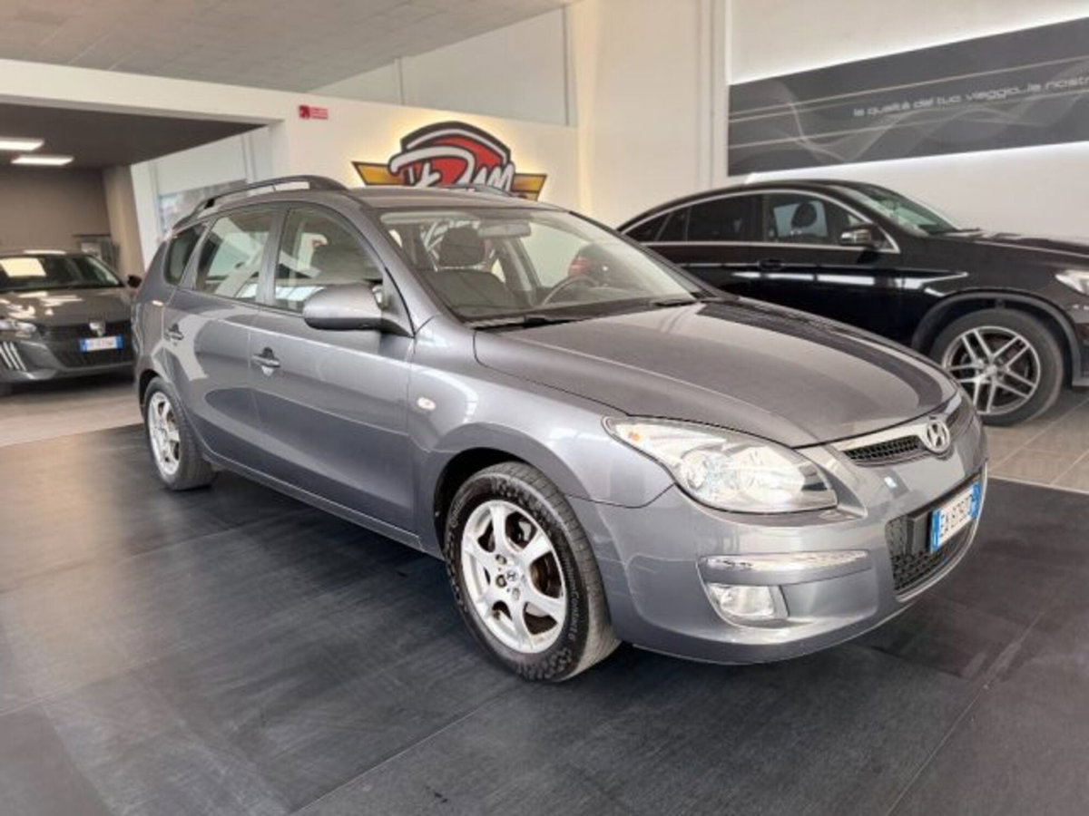 Hyundai i30 Station Wagon 1.4 16V 109CV BlueDr. GPL Active (3)