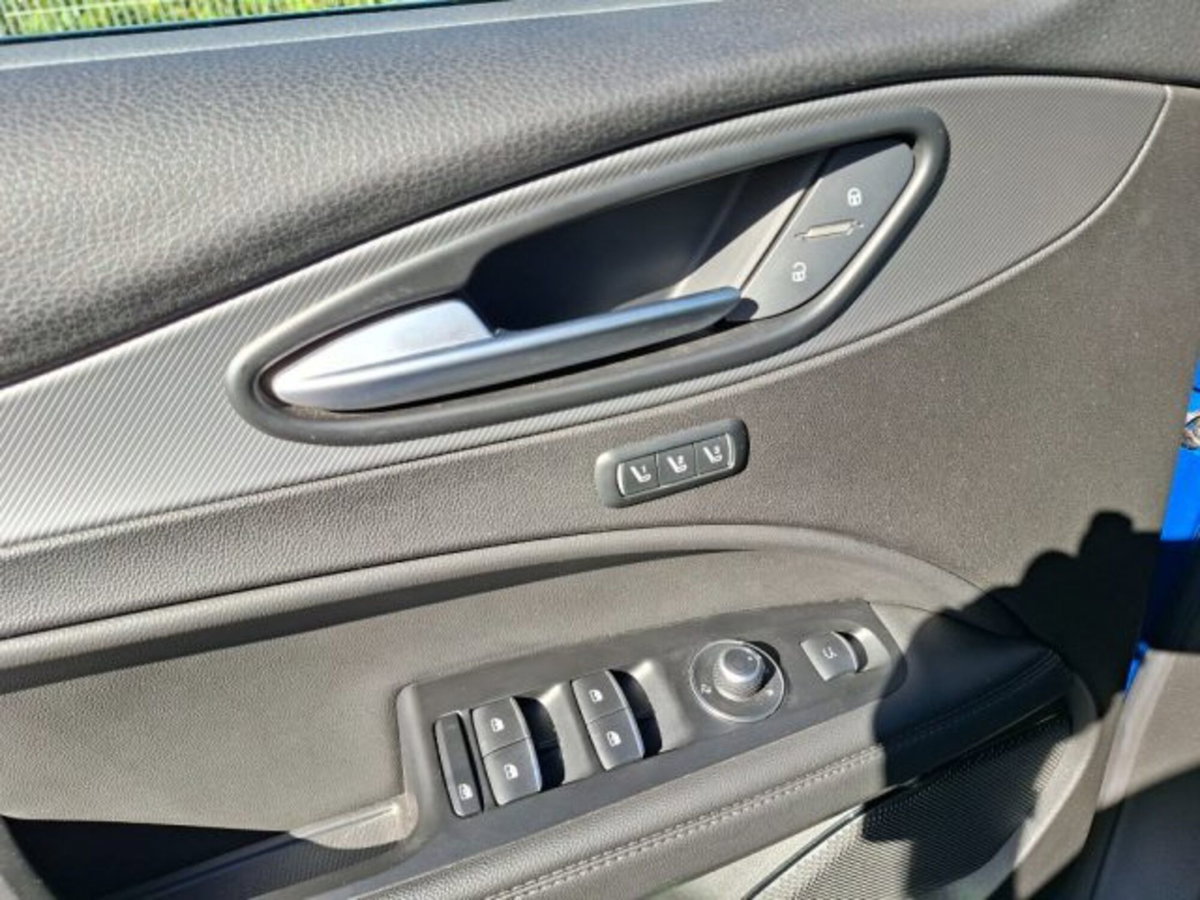 Alfa Romeo Stelvio Stelvio 2.2 Turbodiesel 210 CV AT8 Q4 Veloce (11)