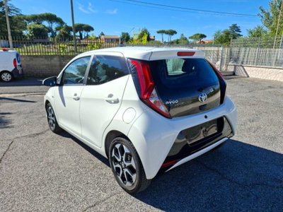 Toyota Aygo 1.0 VVT-i 72 CV 5 porte x-play MMT (3)