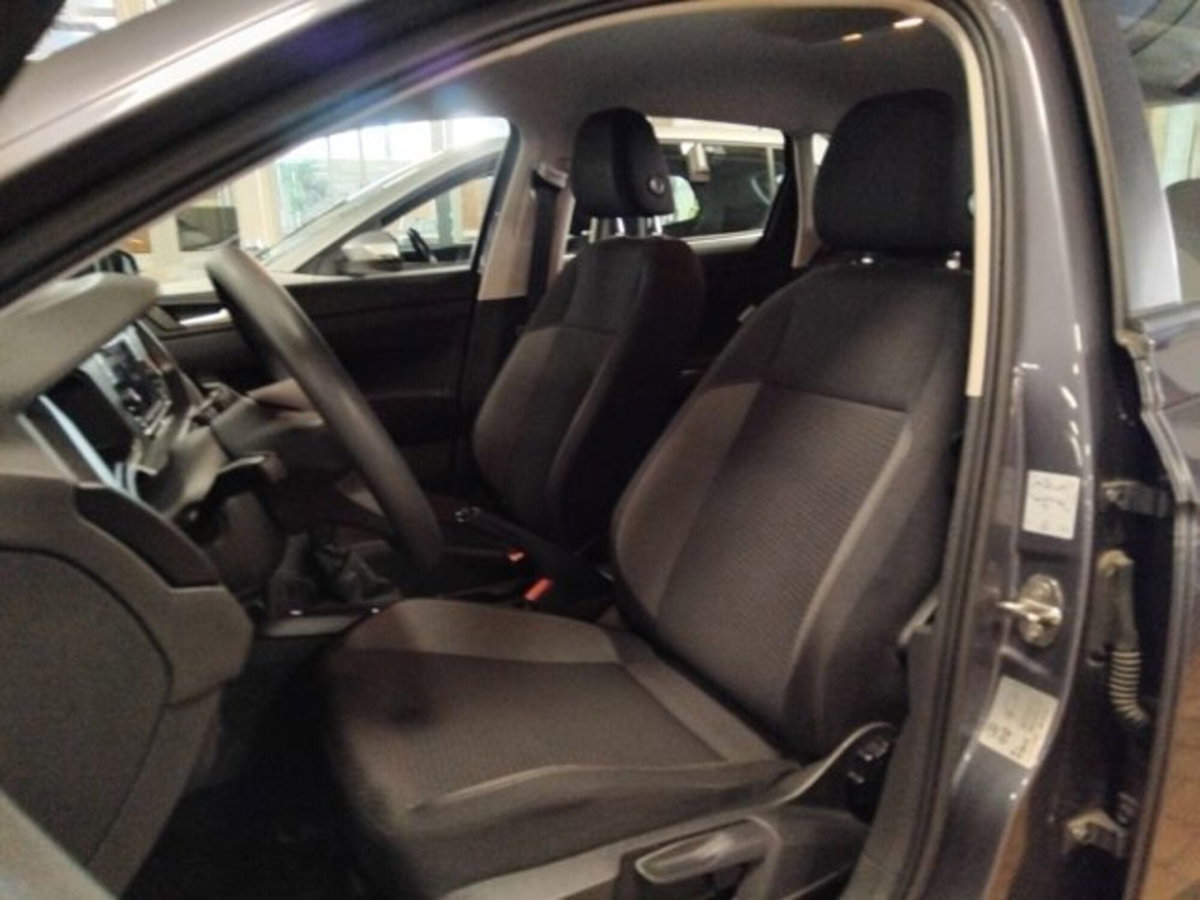 Volkswagen Polo 1.0 EVO (17)