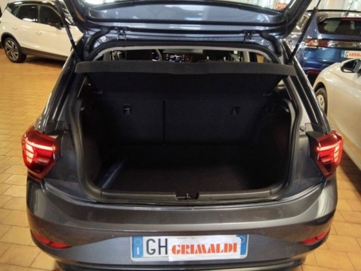 Volkswagen Polo 1.0 EVO (9)